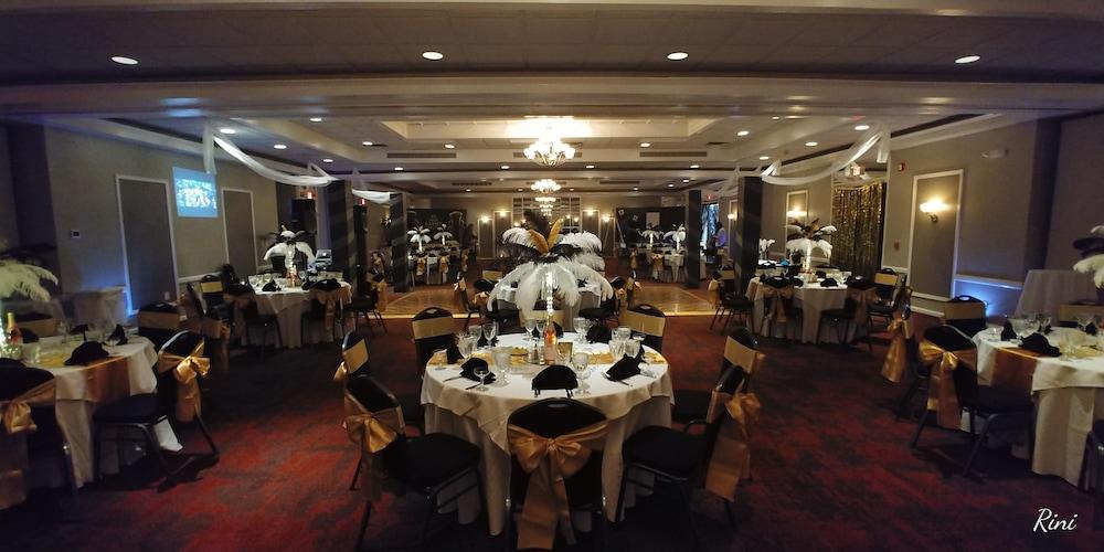 Ramada By Wyndham Jacksonville Hotel & Conference Center מראה חיצוני תמונה